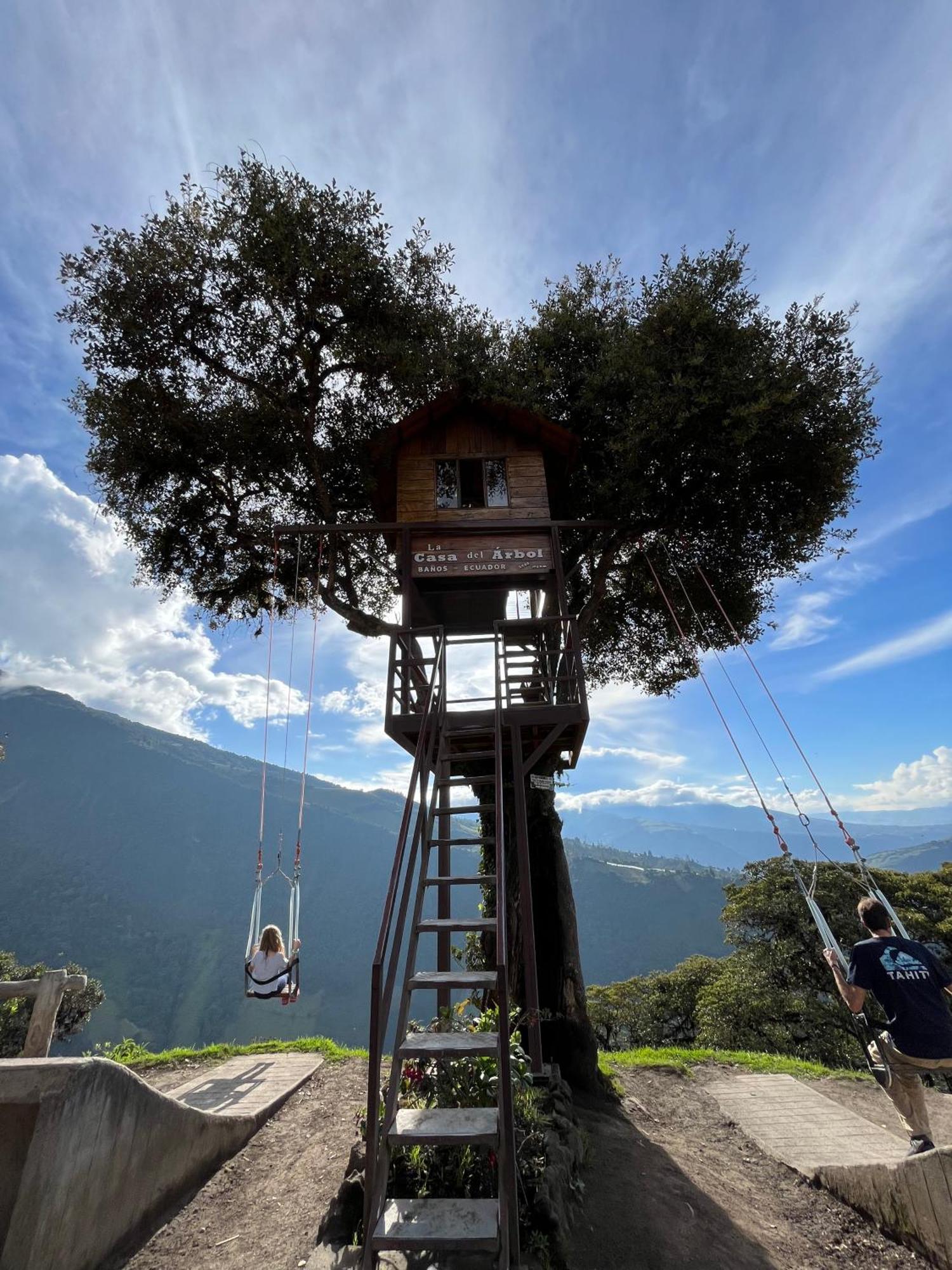 Premium Holiday Cabin - Spectacular Tungurahua Volcano View Baños Eksteriør billede